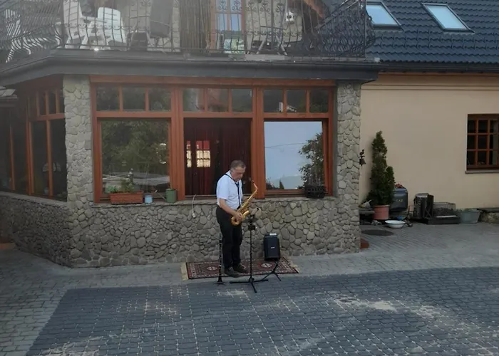 Kristin 3* אוסטראון